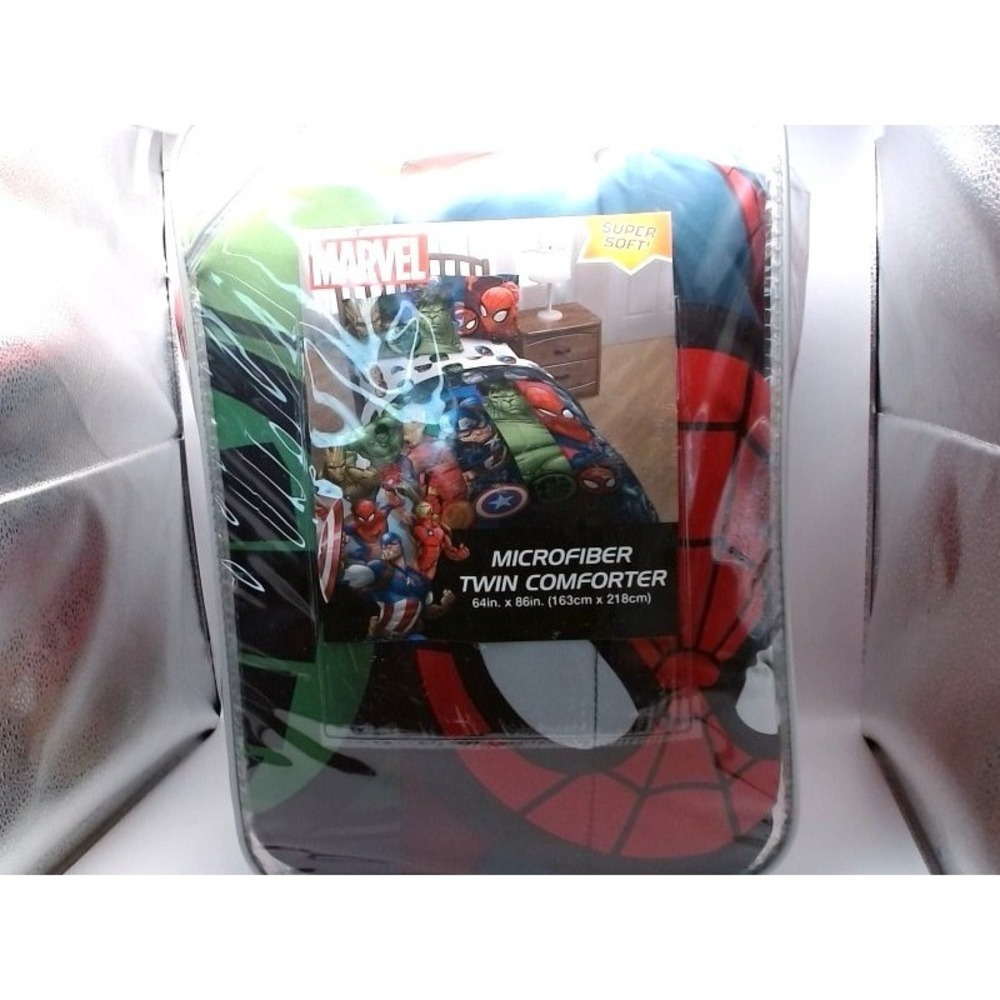 Marvel - Avengers, Twin Reversible Kids' Comforter, BRAND NEW IN PACKAGE